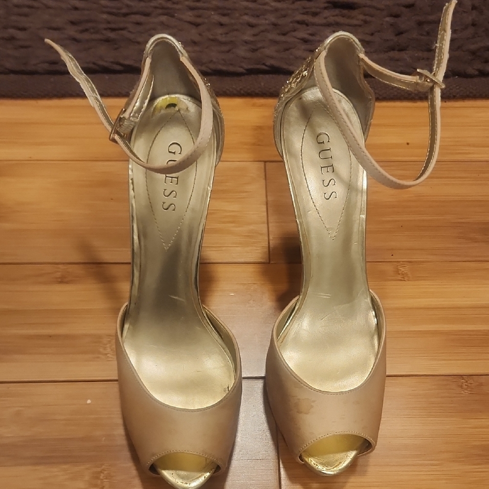 GUESS Women's Ankle Strap Peep Toe Heels - Gold